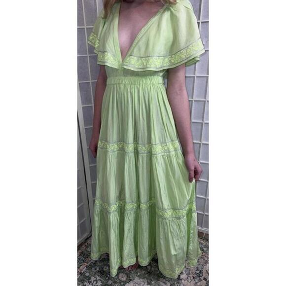 Pranella Embroidered Tiered Flutter Sleeve Floral Boho Beach Designer Dress S/M - Picture 1 of 15
